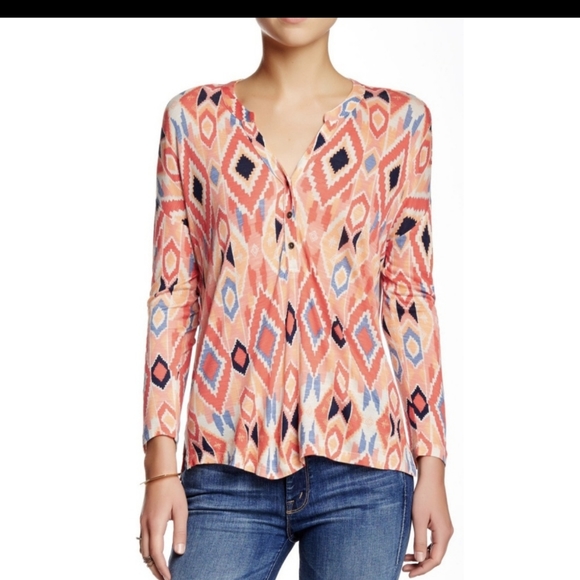 Lucky Brand Diamond Tribal Print Henley Top LS L - Picture 2 of 3